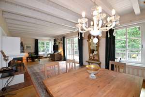 Schönes Landhaus mit klassischen Interieur in zentraler und idyllischer Lage von Pfarrkirchen – Die vollständige Adresse der Immobilie erhältst du vom Anbieter., 84347 Pfarrkirchen – Vorschaubild 7