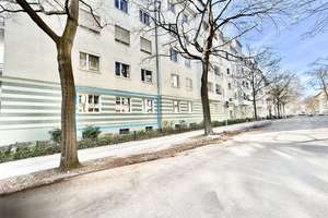 Charmante helle Hochparterrewohnung, ruhige Wohnlage