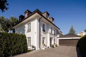 Exklusives Wohnen in Bestlage Bogenhausen – Villa mit Spa, Kamin & Luxus-Ausstattung – Die vollständige Adresse der Immobilie erhältst du vom Anbieter., 81929 Englschalking, München – Vorschaubild 2