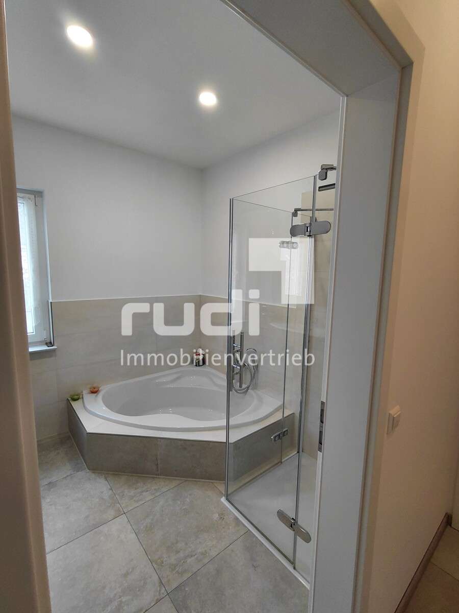 Immobilie in Hardegsen - Verkauf mit Wohnrecht - Freistehender Bungalow (Bj. 2022) - attraktive Kapitalanlage - Bild 4