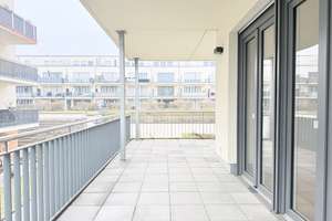 Modernes Wohnen mit Außenfläche: 2-Zimmer-Wohnung mit großem Balkon & Einbauküche – Karlsbader Platz 16, 65197 Rheingauviertel / Hollerborn, Wiesbaden – Vorschaubild 1