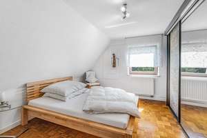 Charmantes Ein-/Zweifamilienhaus mit Gartenoase – Die vollständige Adresse der Immobilie erhältst du vom Anbieter., 80939 Freimann, München – Vorschaubild 8