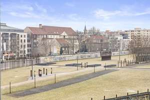 MODERN CHIC IN BERLIN- MITTE: GROSSZÜGIGES 2-ZIMMER-APARTMENT MIT ZWEI BALKONEN – Die vollständige Adresse der Immobilie erhältst du vom Anbieter., 10115 Mitte (Ortsteil), Berlin – Vorschaubild 10
