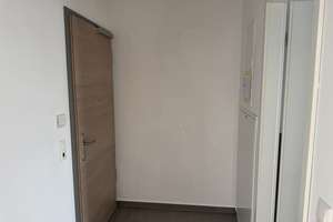 Erstbezug | exklusive 2,5-Zimmer Wohnung | Einbauküche | Balkon | Einzelgarage | ER-Zentrum – Anton-Bruckner-Straße 8, 91052 Röthelheim, Erlangen – Vorschaubild 7