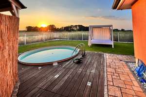 Mediterrane Stadtvilla mit Rundpool & Luxus-Whirlpool: Wohnen, wo Qualität und Freizeit zuhause sind – Die vollständige Adresse der Immobilie erhältst du vom Anbieter., 38448 Brackstedt, Wolfsburg – Vorschaubild 18