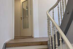 Gesucht und gefunden - City Apartment 9 – für WG´s - Zimmer 9.1 + 9.2 mit Galerien im Dachspitz – Mercedesstr. 13A, 70372 Veielbrunnen, Stuttgart – Vorschaubild 5