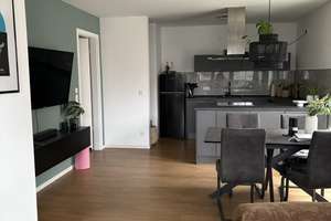 Stilvolle 2-Zimmer-Wohnung mit großzügiger Sonnen-Loggia inkl. Tiefgaragenstellplatz – Dahlweg 95, 48153 Schützenhof, Münster – Vorschaubild 3