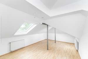 Zweifamilienhaus mit ausgebautem DG, Werkshalle, Garagen und attraktiver Bauoption in Neu-Isenburg – Die vollständige Adresse der Immobilie erhältst du vom Anbieter., 63263 Neu-Isenburg – Vorschaubild 26