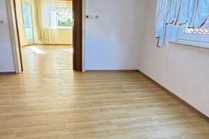 Zuhause mit drei Zimmern in Sulzfeld