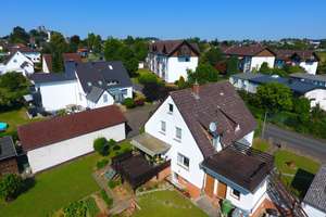 Braunfels Zentrum, das Haus für die große Familie oder für 2 Generationen – Die vollständige Adresse der Immobilie erhältst du vom Anbieter., 35619 Braunfels – Vorschaubild 2