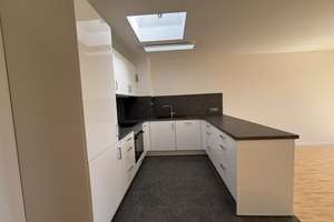 Sonnige 2- Zi. - Wohnung + gr. Hobbyraum mit Bad in beliebter Lage, direkt am Körschtal – 70567 Möhringen-Ost, Stuttgart – Vorschaubild 7