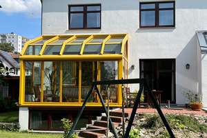 Familienfreundliche Doppelhaushälfte mit Garten in ruhiger Lage von Göttingen-Nikolausberg – Die vollständige Adresse der Immobilie erhältst du vom Anbieter., 37077 Nikolausberg, Göttingen – Vorschaubild 2