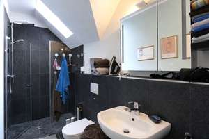 Großzügige 3-Zimmer-Dachgeschosswohnung mit Dachterrasse, 2 Bädern und Aufzug in Haaren! – Haarbachtalstraße 6, 52080 Haaren, Aachen – Vorschaubild 8