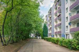 Balkonwohnung mit offenem Wohn-/Essbereich – Johannes-Dick-Str. 27, 9123 Chemnitz – Vorschaubild 1