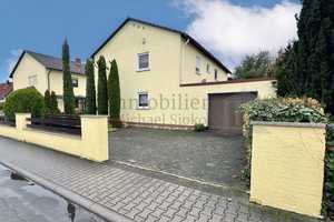 *** Zeitlose Eleganz in Lampertheim: Zweifamilienhaus mit großzügigem Grundstück *** – Lampertheim, Bergstraße (Kreis), 68623 Bergstraße (Kreis) – Vorschaubild 3