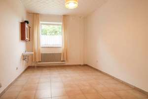 Gepflegtes EFH mit Sauna und  großem Garten auch für Mehrgenerationen nutzbar  – Die vollständige Adresse der Immobilie erhältst du vom Anbieter., 24321 Tröndel – Vorschaubild 8
