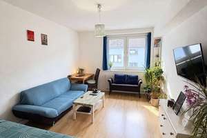 Toplage nahe der Kö | ca. 3,8 % Bruttorendite | Vermietete 2-Zimmer-Stadtwohnung mit Loggia – 40215 Friedrichstadt, Düsseldorf – Vorschaubild 2