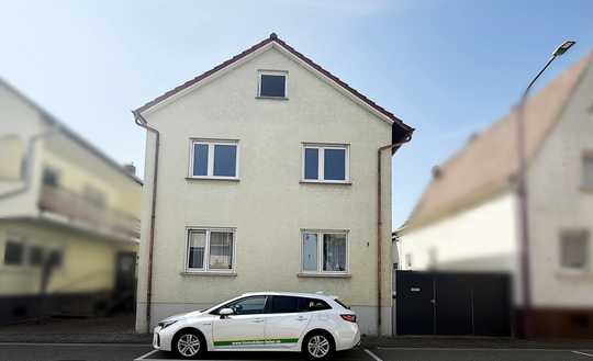 Hatzenbühl: EFH mit Scheune, Freisitz und wunderschönem Garten