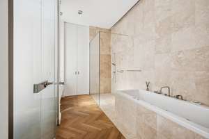 Hochwertig sanierter Altbau mit 5 Zimmern - fußläufig vom Kurfürstendamm entfernt – Die vollständige Adresse der Immobilie erhältst du vom Anbieter., 10629 Charlottenburg, Berlin – Vorschaubild 10