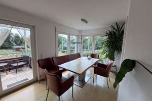 3,5-Zimmer-Wohnung mit Balkon, Garage & Keller in Stuttgart-Hofen – Hopfenseeweg 1, 70378 Hofen, Stuttgart – Vorschaubild 6