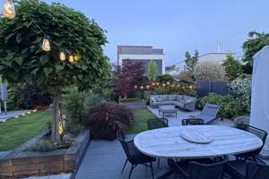 Freistehendes Architektenhaus mit exklusiver Gartenoase in der Neuen Bahnstadt Opladen – Hanna-Neumann-Straße 10, 51379 Opladen, Leverkusen – Vorschaubild 4