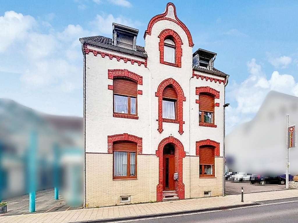 Immobilie in Erftstadt - Viel Platz für die ganze Familie: Wohnen mit Garten und Einliegerwohnung in Erftstadt-Liblar - Bild 1