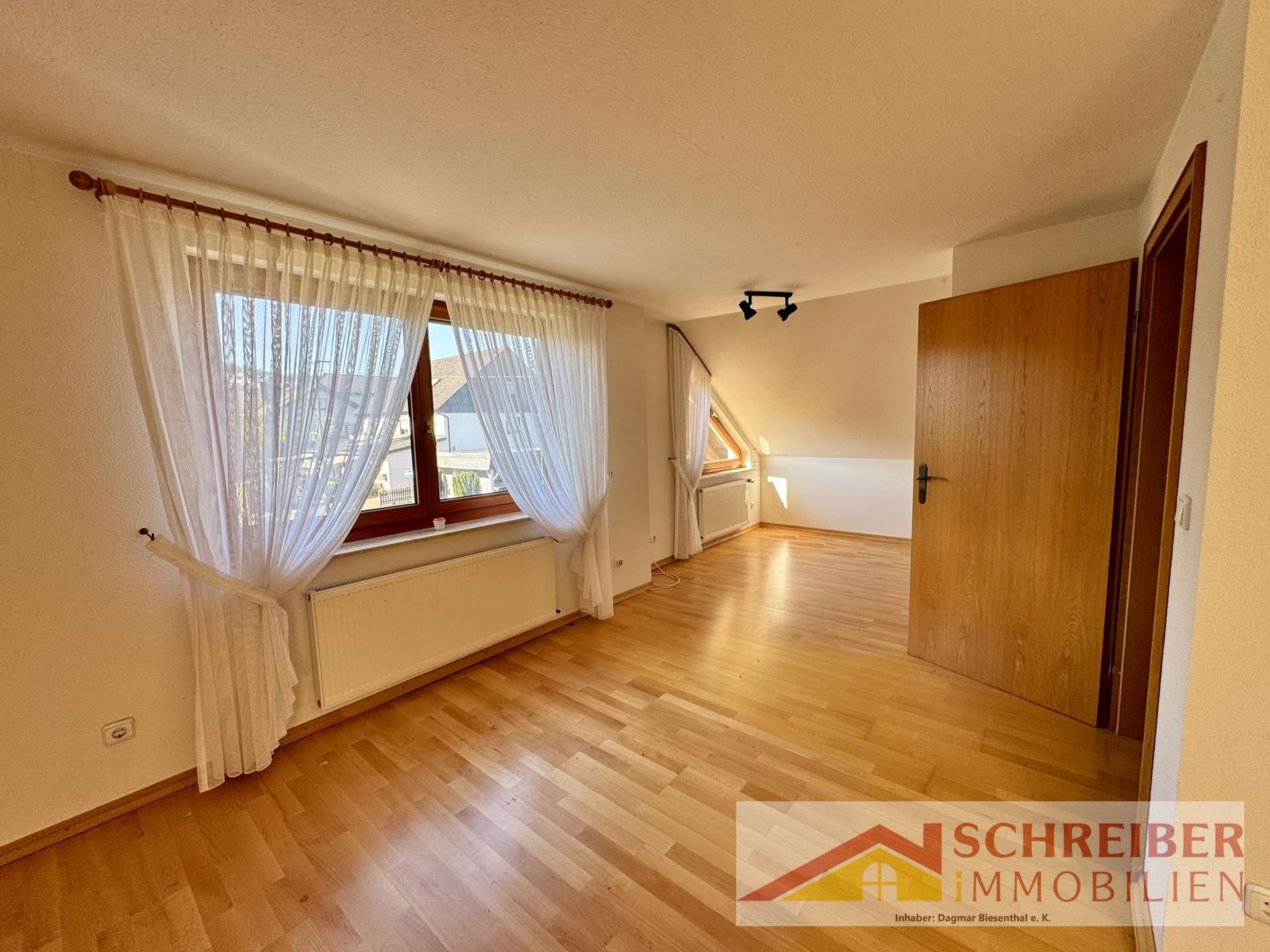 Immobilie in Bad Laasphe - Gepflegtes, großzügiges Einfamilienhaus in Bad Laasphe - Niederlaasphe zu verkaufen - Bild 11