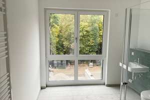 Neubaukomfort: 2 Zimmer mit Glaswand-Loggia, kompakter Schnitt, Einbauküche, Walk-In-Dusche, Aufzug – Hildesheimer Straße 452, 30519 Wülfel, Hannover – Vorschaubild 6