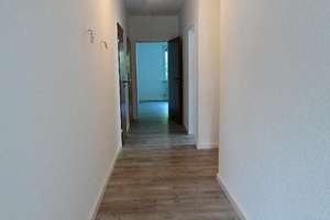 Helle Drei-Zimmer-Wohnung nahe Gete-Viertel – Die vollständige Adresse der Immobilie erhältst du vom Anbieter., 28329 Gartenstadt Vahr, Bremen – Vorschaubild 2