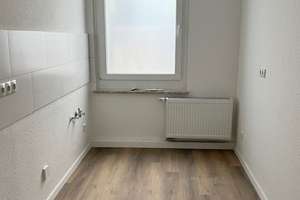 Erstbezug ! geräumige komplett sanierte 3-Zi, Wohnung in zentraler Lage – Wülfingstraße 23, 42107 Elberfeld, Wuppertal – Vorschaubild 4