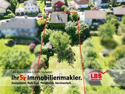 Traumhafter Panoramaausblick & großes Grundstück - Freistehendes Wohnhaus mit Einliegerwohnung