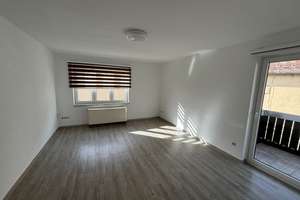 FÜR MAXIMAL ZWEI PERSONEN: IN 2017 RENOVIERTE 2-ZIMMER-WOHNUNG MIT WESTBALKON IN NBG.-WÖHRD – Schranke 16, 90489 Wöhrd, Nürnberg – Vorschaubild 8