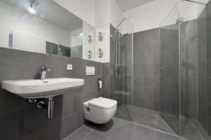 Willkommen in Ihrem neuen Zuhause! Großzügige 3-Zimmerwohnung mit Terrasse – Hedwig-Porschütz-Str. 30, 10557 Moabit, Berlin – Vorschaubild 11