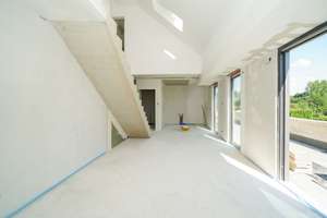 Maisonette mit offener Galerie und 2 Dachterrassen am Marienbergpark | TG-Stellplatz inkl. – Am Schweigeracker 1, 90425 Thon, Nürnberg – Vorschaubild 2