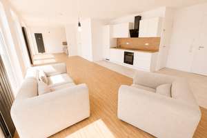 Erstbezug auf ca. 65 m²: Lichtdurchflutetes Appartment mit EBK, Schrank, Bett & Sofa – Außer der Schleifmühle 4, 28203 Ostertor, Bremen – Vorschaubild 6