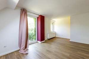 Home sweet home! Teilmodernisiertes rd. 188 m² großes Ein-bis Dreifamilienhaus mit tollem Garten – Die vollständige Adresse der Immobilie erhältst du vom Anbieter., 45359 Schönebeck, Essen – Vorschaubild 29