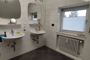 Dachgeschosswohnung ohne Lift mit EBK zur Ablöse, zwei Balkonen - viel Platz – Buchenweg 3, 86825 Bad Wörishofen – Vorschaubild 12