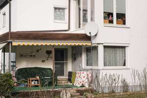 +++ Reiheneckhaus mit Charme und Potenzial +++ – Adalbert-Stifter-Weg 29, 84478 Waldkraiburg – Vorschaubild 2