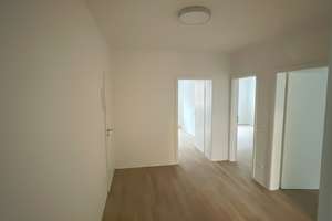 DOMINI bietet:  Möchengladbach-Zentrum! Schicke neu renovierte 3 Z-Wohnung im 2. OG! – Sittardstrasse 53, 41061 Gladbach, Mönchengladbach – Vorschaubild 7