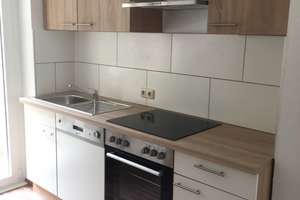 Schöne und gemütliche 2-Zimmer-Wohnung mit Balkon und EBK in Remscheid-Hasten – Hammesberger Str. 82, 42855 Schöne Aussicht, Remscheid – Vorschaubild 2