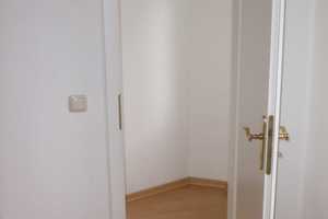 Attraktive 2-Raum Wohnung im Lutherviertel mit EBK in der Kulturhauptstadt 2025 – Bernhardstraße  16, 9126 Chemnitz – Vorschaubild 9