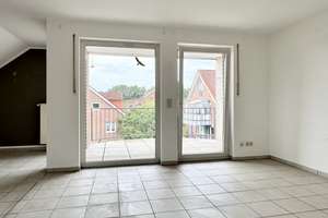 Hiltrup-West: Geräumige Vier-Zimmer-Maisonettewohnung mit Balkon – Die vollständige Adresse der Immobilie erhältst du vom Anbieter., 48165 Hiltrup-West, Münster – Vorschaubild 2
