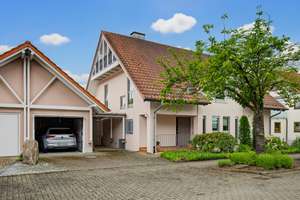 Wohnen mit Herz & Charakter-Lichtverwöhntes Familienidyll mit Einliegerwohnung & traumhaften Garten – Die vollständige Adresse der Immobilie erhältst du vom Anbieter., 76228 Grünwettersbach, Karlsruhe – Vorschaubild 2