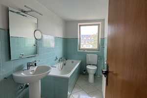 Penthouse Wohnung 2-Zimmer ggf.  (3-Zimmer ggf. möglich) mit traumhaftem Blick – Klosterstraße 92, 40211 Düsseldorf – Vorschaubild 7