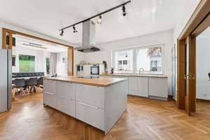 Repräsentatives Anwesen mit Indoor-Pool, Sauna und großem Garten – Die vollständige Adresse der Immobilie erhältst du vom Anbieter., 42855 Altstadt, Remscheid – Vorschaubild 5