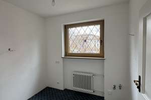 Charmantes Reihenmittelhaus in Vaterstetten – Potenzial trifft gute Lage – Die vollständige Adresse der Immobilie erhältst du vom Anbieter., 85591 Vaterstetten – Vorschaubild 2