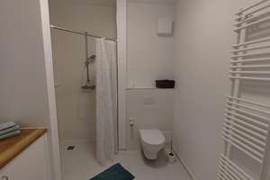 Möblierte 2-Zimmer-Wohnung mit Balkon in Berlin-Lankwitz – Leonorenstraße 35, 12247 Lankwitz, Berlin – Vorschaubild 4