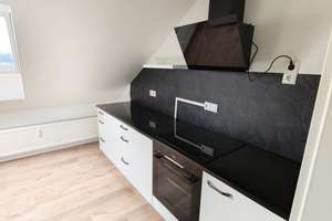 Frisch sanierte 3-Zi.-DG-Wohnung im Grünen – Fußbodenheizung, Wärmepumpe & Waldblick – 51375 Schlebusch, Leverkusen – Vorschaubild 10