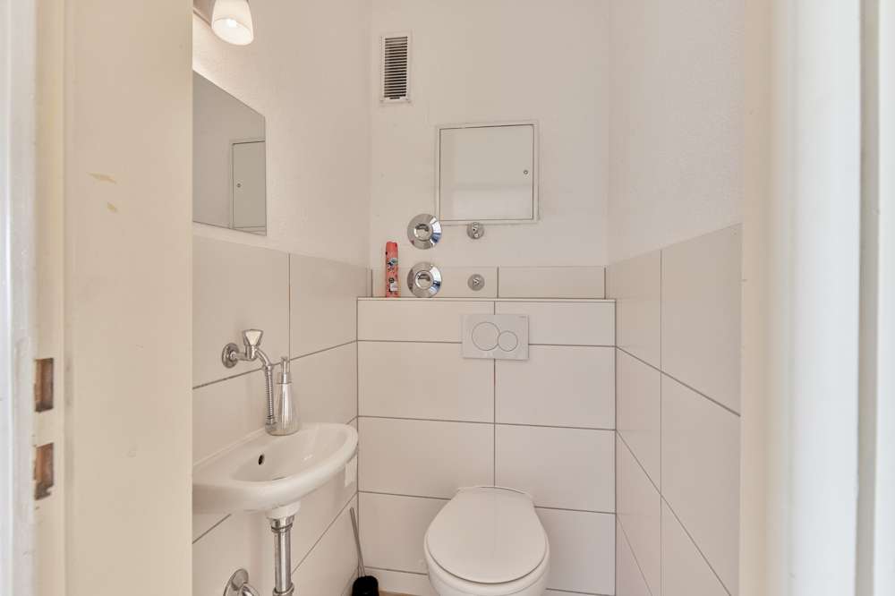 Immobilie in Eppelheim - HEIDELBERG - EPPELHEIM  - großzügige und gepflegte 3-Zimmerwohnung mit Stellplatz und zwei Balkonen - Bild 0