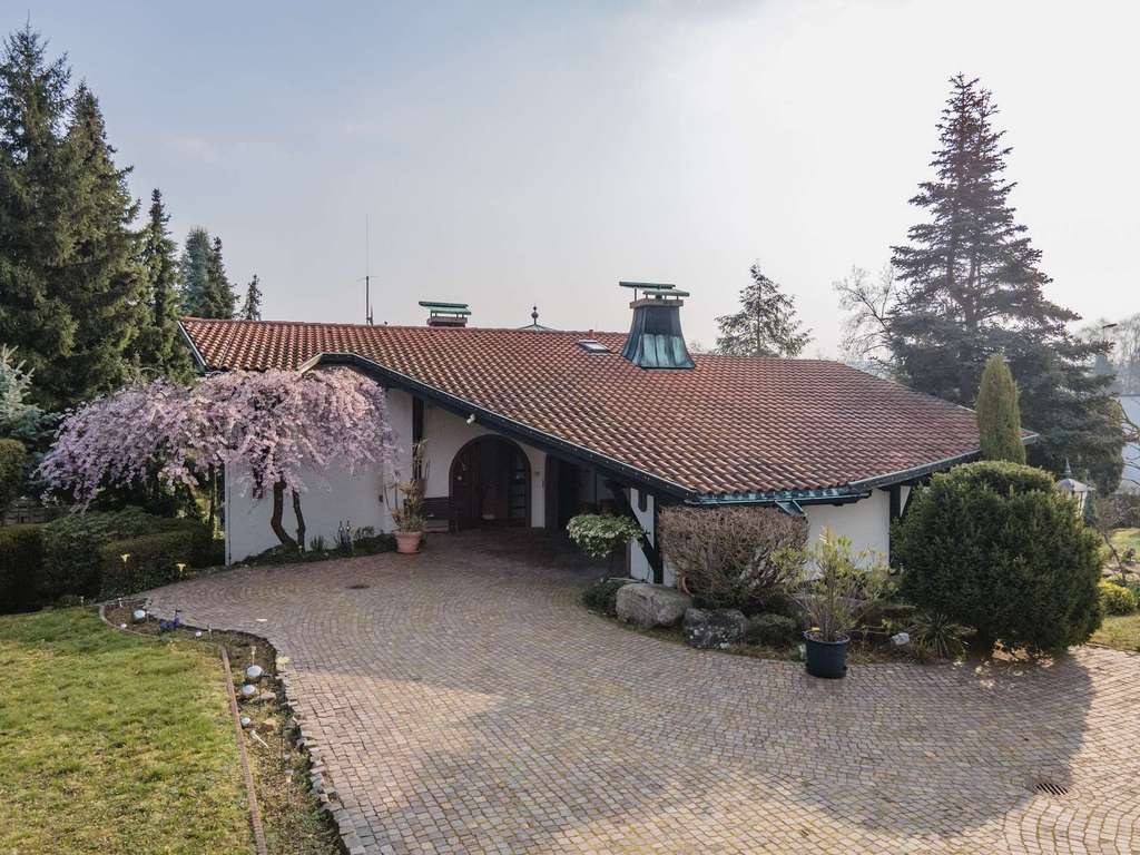 Immobilie in Niedernberg - Ein Ort für Rückzug statt Alltag – Anwesen mit Seele am Main - Bild 2